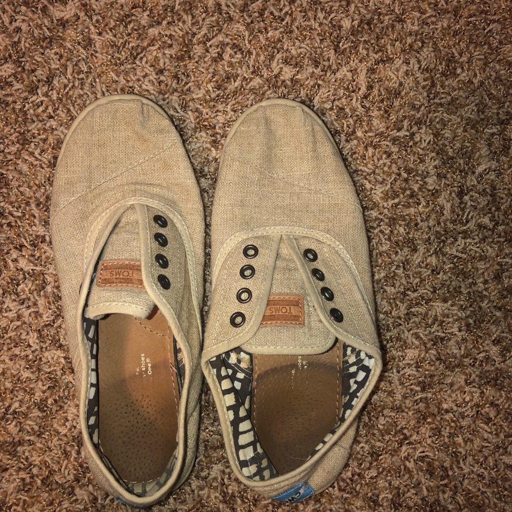 TOMS